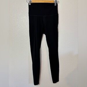 Everlane Fitted Black Basic Legging Size Small | capsule wardrobe | minimal